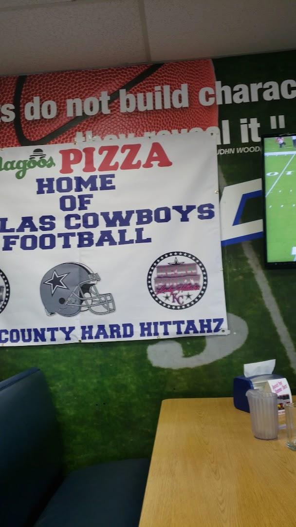 Magoos Pizza