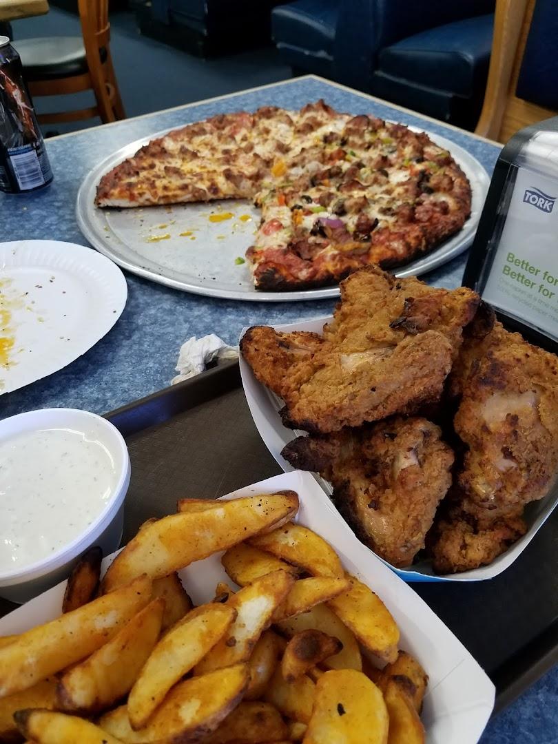 Magoos Pizza